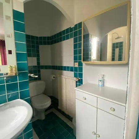 Villa Superb Villa, Swimming Pool, Secluded Gardens *